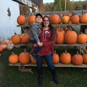 Meet your Posher, Casey